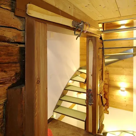 Ferienapartement Hinterdorf * ツェルマット